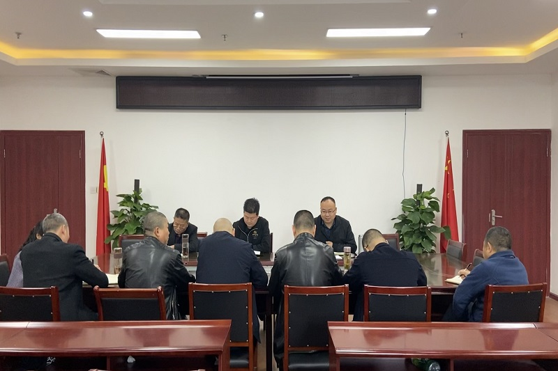 交投集团党委委员、副总经理赵仕仁到凯时尊龙人生就是博集团调研座谈